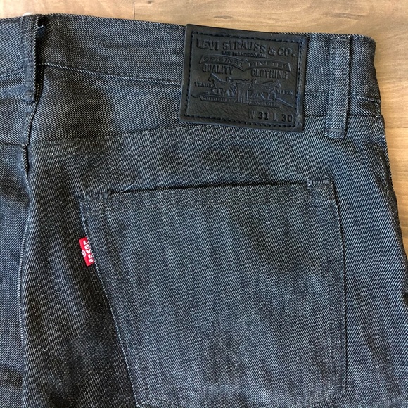 Men’s Levi Black Denim Jeans - Picture 4 of 5